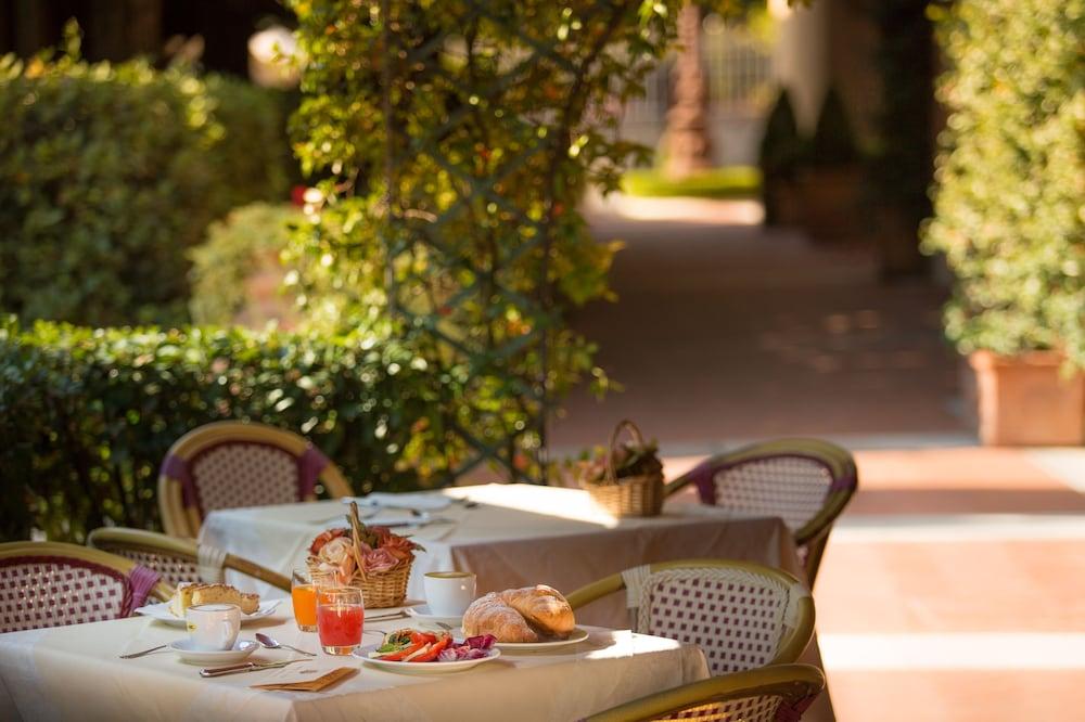 Hotel San Gregorio Πιέντσα Εξωτερικό φωτογραφία