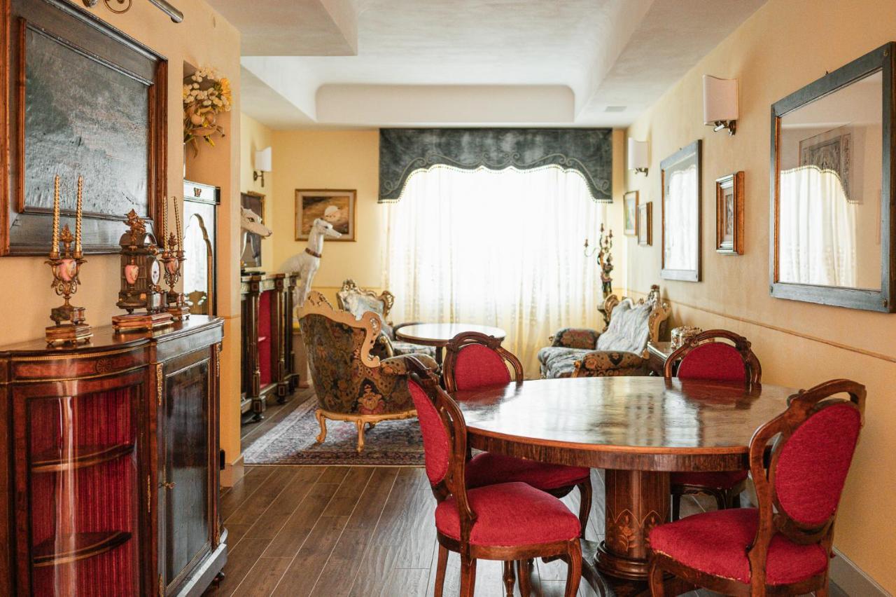 Hotel San Gregorio Πιέντσα Εξωτερικό φωτογραφία